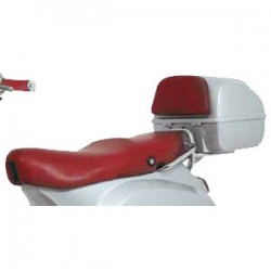 ΣΕΛΛΑ VESPA LX ΚOKKINO ΔΕΡΜΑ